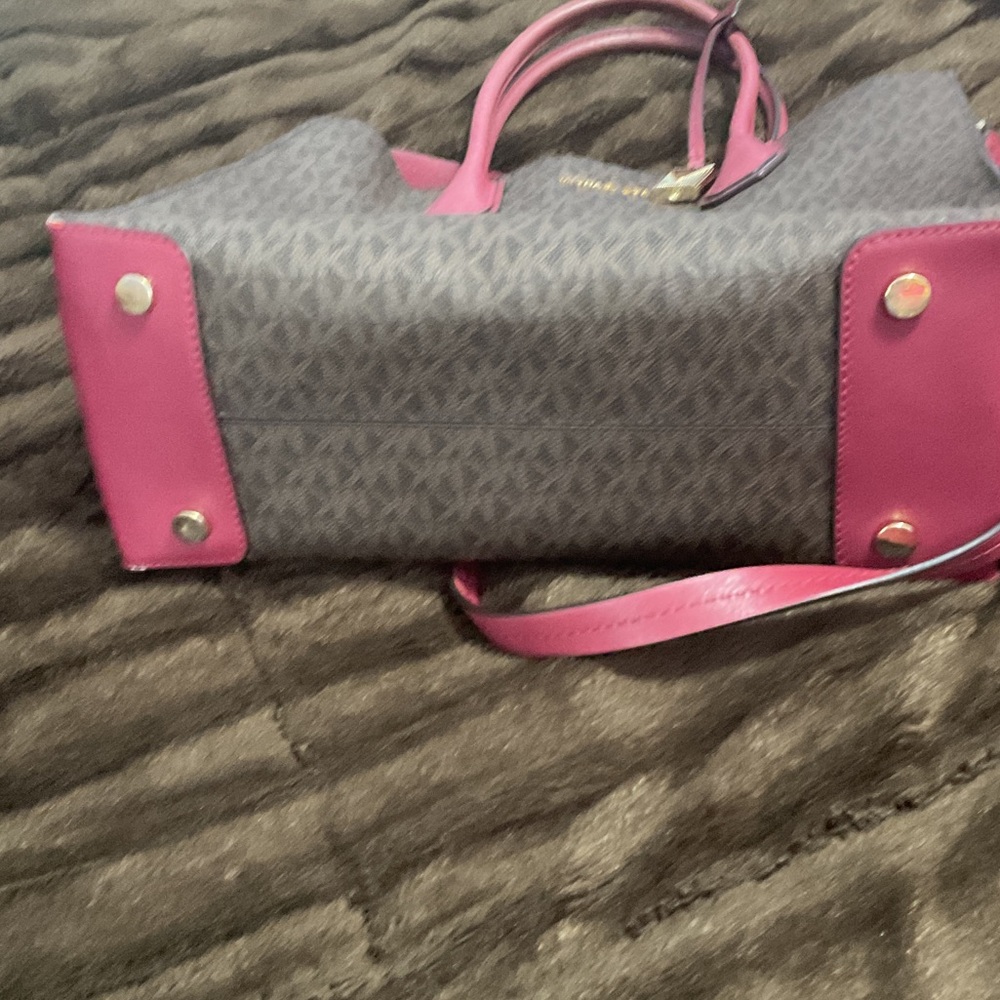 Michael Kors Brown and Burgundy Tote Bag - Picture 4 of 4